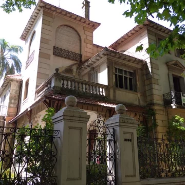 Antigua Casona en Venta a reciclar| Belgrano R | Av de los Incas