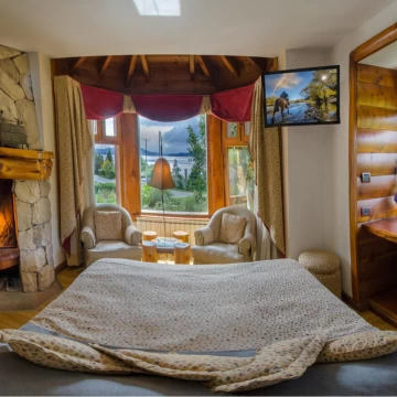 Hotel en Venta - Barrio Pinar de Festa - Bariloche