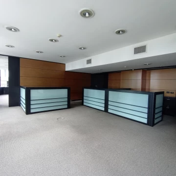 Edificio Comercial - Retiro