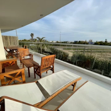 Apartamento en venta Edificio Bikini Beach , 2 dormitorios , Manantiales   SAP2722473