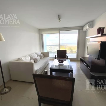 Departamento - Playa Mansa