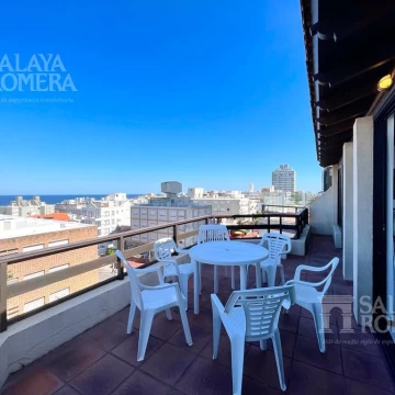 Venta Departamento - 2 dormitorios - 3 baños -  Peninsula - Punta del Este REF:2843060