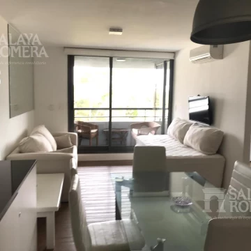 VENTA: UN DORMITORIO Y MEDIO EN EXCELENTE UBICACIÓN PUNTA DEL ESTE REF :
