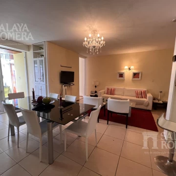 Venta Departamento - 2 dormitorios- 2 baños-  Peninsula REF: 3898937
