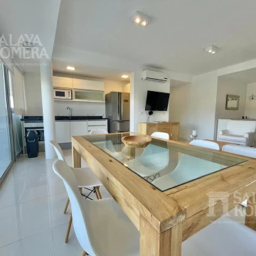 Venta,  2 dormitorios 2 baños a metros del mar - Manantiales - Punta del Este SAP3966048