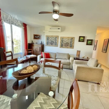 Venta Apartamento - 2 dormitorios -  Playa Brava- Punta del Este REF:4028596