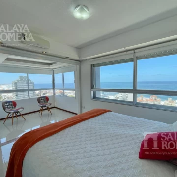 VENTA: 3 DORMITORIOS   SERVICIO PENÍNSULA PUNTA DEL ESTE