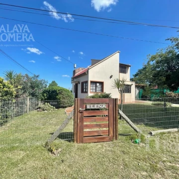 Venta , excelente punto , casa en Manantiales , Punta del este , SHO4281772