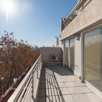 VENDIDO Venta de Departamento de 2 ambientes con cochera en Villa Crespo.