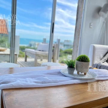 APARTAMENTO ESTILO CASA MONTOYA LA BARRA PUNTA DEL ESTE
