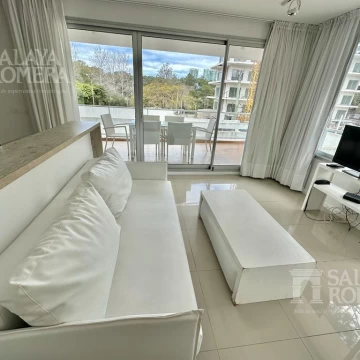 Venta: Apartamento 1 Dormitorio con Parrilla Propia – Punta del Este