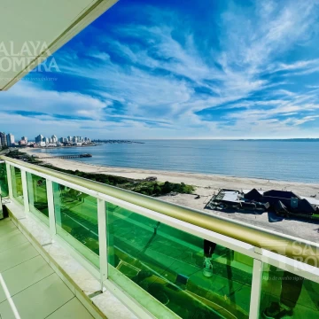VENTA: 3 DORMITORIOS   DEPENDENCIA PRIMERA LINEA MANSA PUNTA DEL ESTE