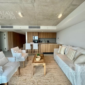 Venta- Surfside - 1 dormitorio , Playa Brava , Punta del Este SAP6036291