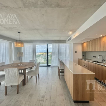Venta- Surfside - 2 dormitorios , Playa Brava , Punta del Este SAP6036492