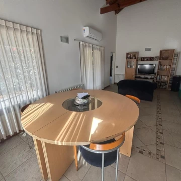 Casa en  Country Banco Provincia