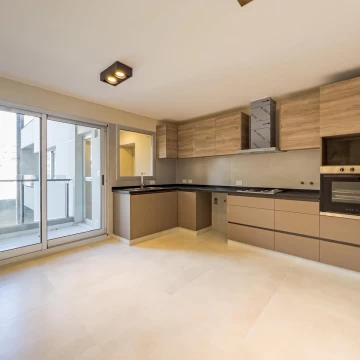 VENTA - Departamento 3 dormitorios, cochera y balcón - Centro, Rosario
