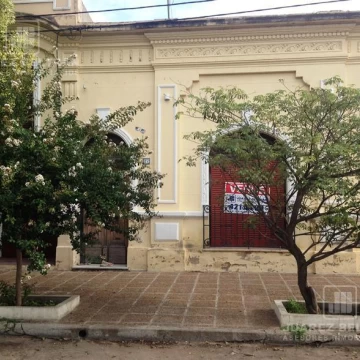 Casa en VENTA - Alta Cordoba -