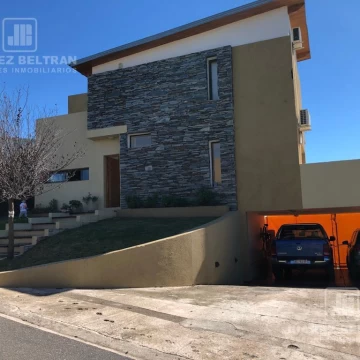 Venta - Casa de 3 dor. - Villa Allende - Terrazas de Villa Allende