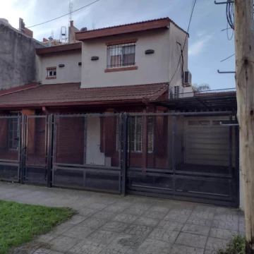 Teniente Fernández 2800