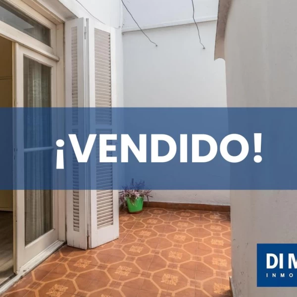Vendido! Departamento de 3 Amb Reciclado, con patio para disfrutar en familia!