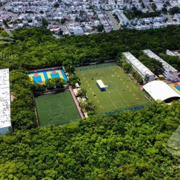 Terreno en  Poligono Sur sobre Av Jade Y Villa Maya