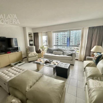 Venta- apartamento de 3 dormitorios  , zona Playa Brava SAP5686588