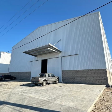 Alquiler Nave industrial premium en el Parque Industrial  (PIBERA) 4200m2