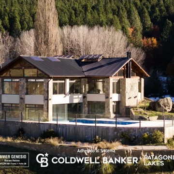 VENTA/CLUB HOUSE  950m² Terreno 3300m² Los Ñires San Martin de los Andes.