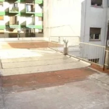 Hotel 20 hab. con baño privado