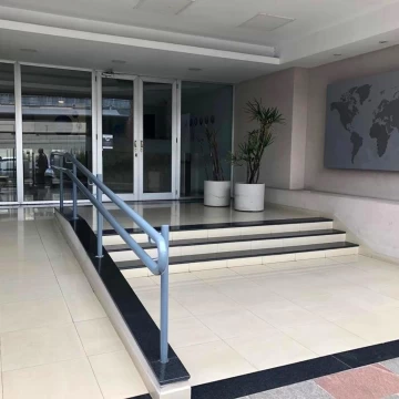 Edificio en block - 51 cocheras- Categoria- Olivos