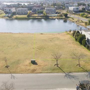 Lote a la laguna en San Francisco