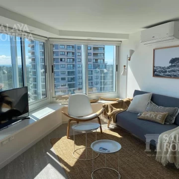 Venta- apartamento de 1 dormitorio y medio ,Roosevelt , SAP6297619