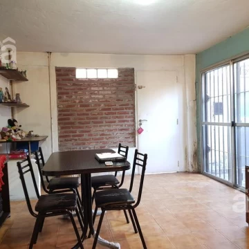 Departamento en Venta en Villa Ballester - PH tres ambientes al frente - Dos plantas