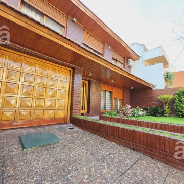 Casa en Venta en Villa Ballester - Cuatro Ambientes