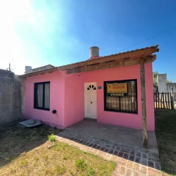 Santa Ana 2270