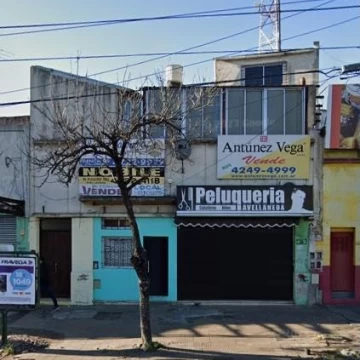 LOCALES - A LA CALLE - AVELLANEDA, GRAN BS. AS. SUR