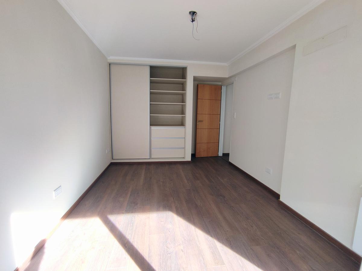 Departamento de 2 dormitorios en venta en Rosario