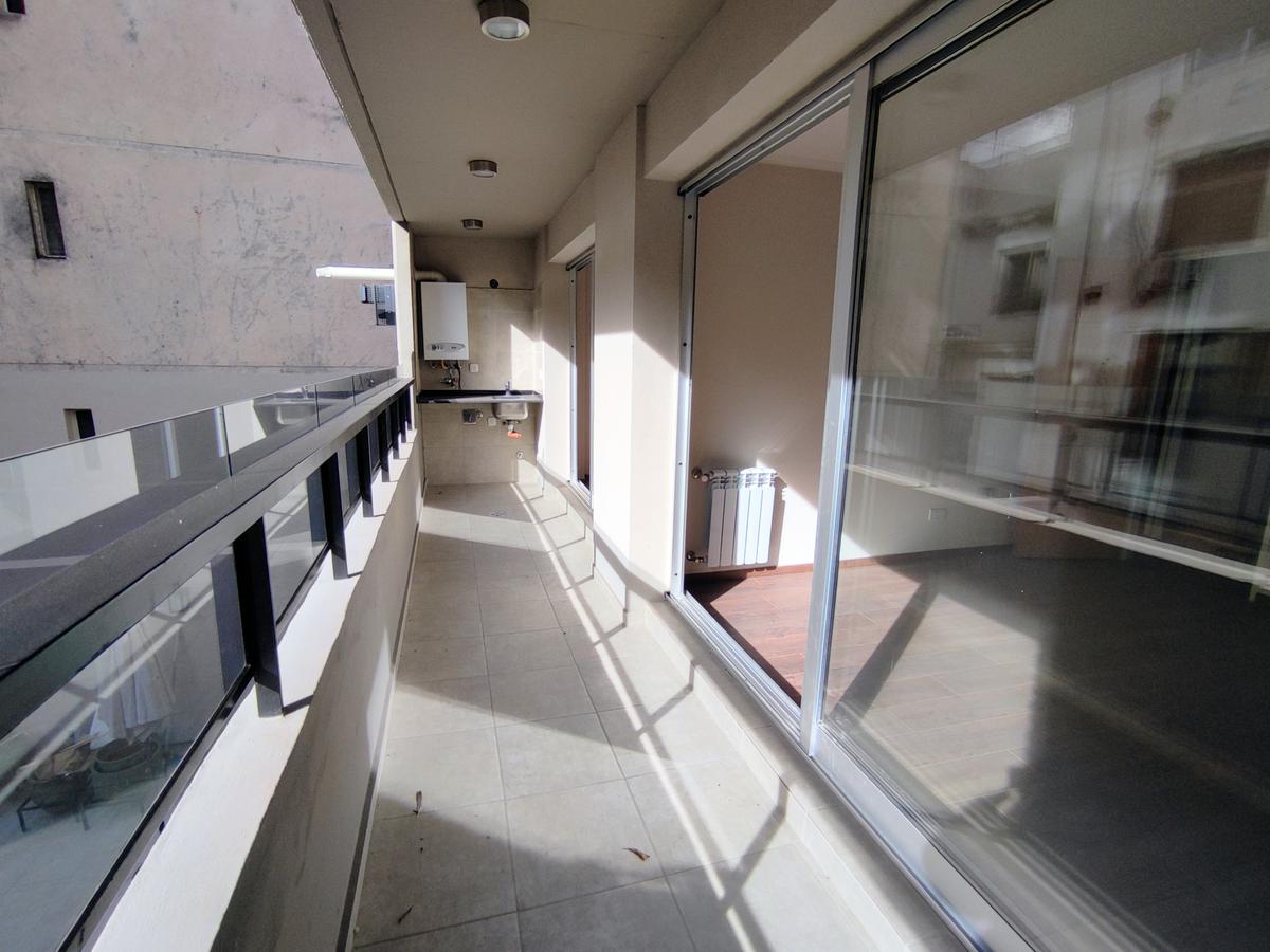 Departamento de 2 dormitorios en venta en Rosario