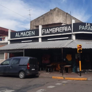 LOCALES - EN ESQUINA - AVELLANEDA, GRAN BS. AS. SUR