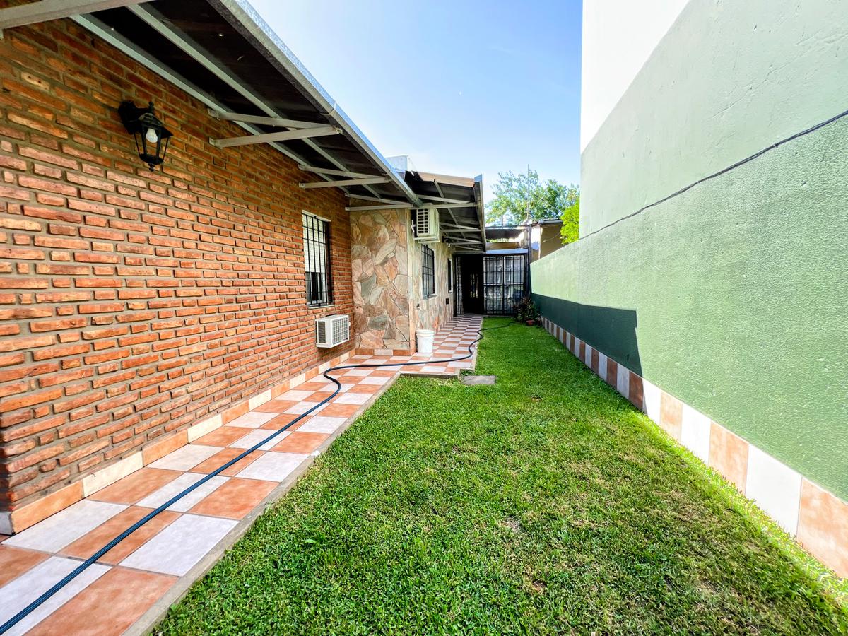 Casa de 4 dormitorios en venta en Rosario