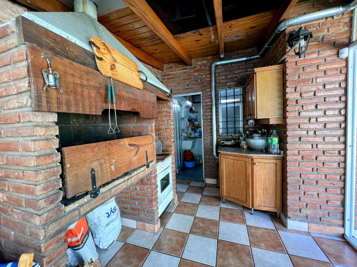 Casa de 4 dormitorios en venta en Rosario