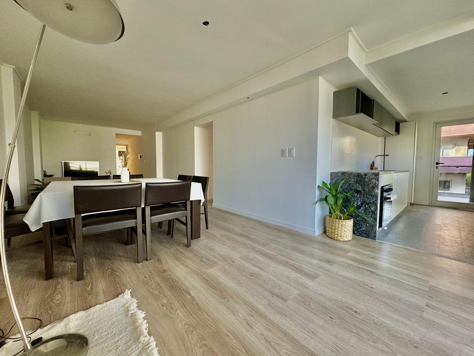 Departamento de dos dormitorios en venta- Rosario.