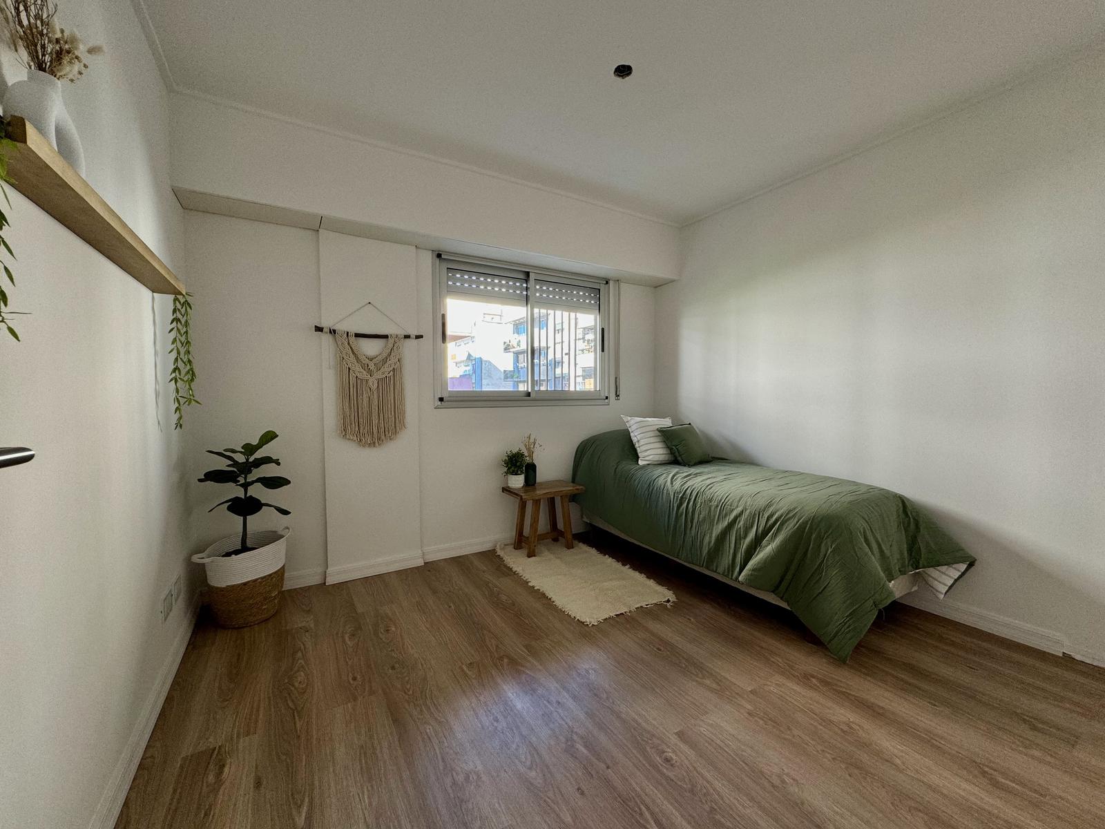 Departamento de dos dormitorios en venta- Rosario.