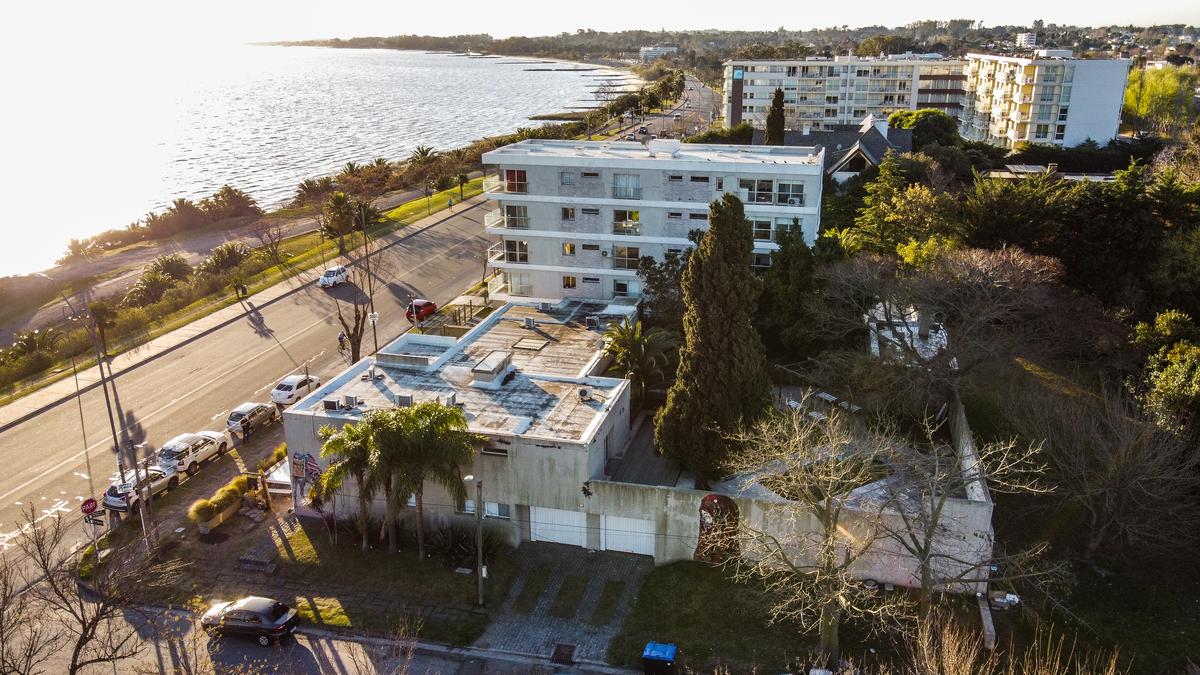 Casa de 7 dormitorios en Colonia del Sacramento, foto 2