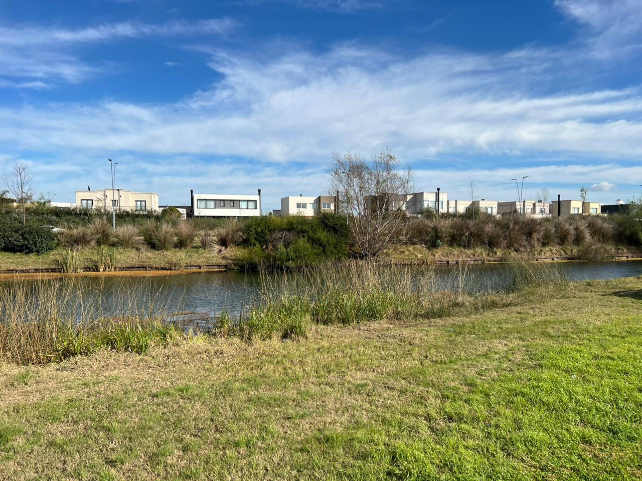 Lote en Puertos del Lago, Escobar, foto 3