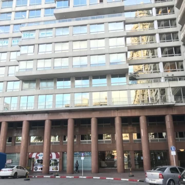 Alquiler de Oficina - Plaza Independencia - Ciudad Vieja