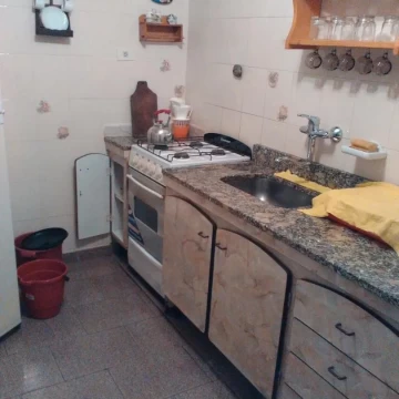 11 Departamentos en block / Apto hotelería