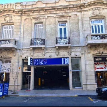 Venta Cocheras en zona comercial  - Centro, Rosario
