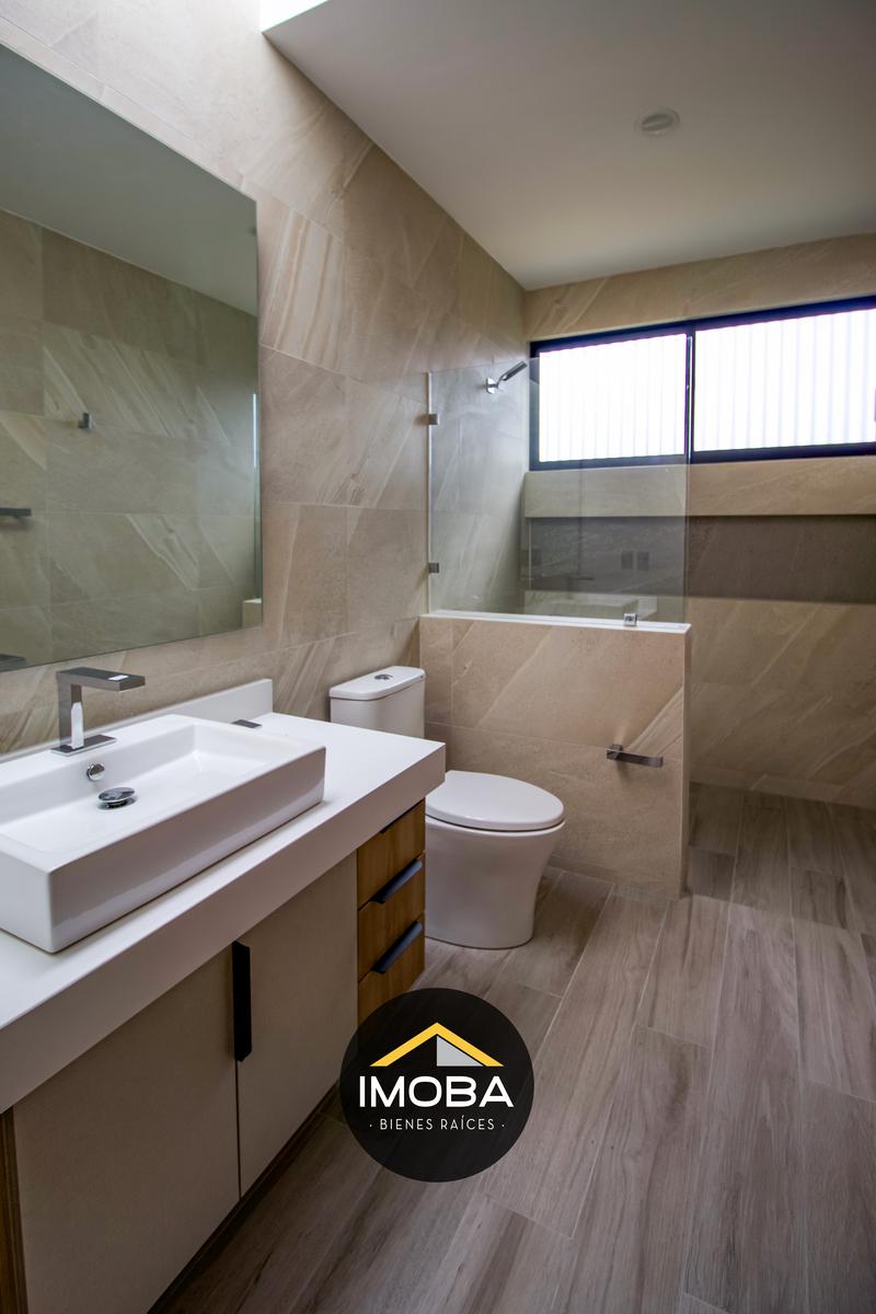 Baño Recámara 3
