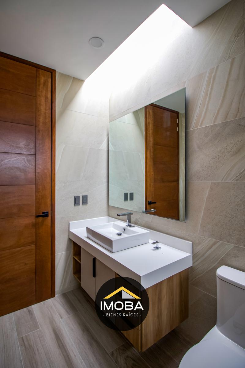 Baño Recámara 3